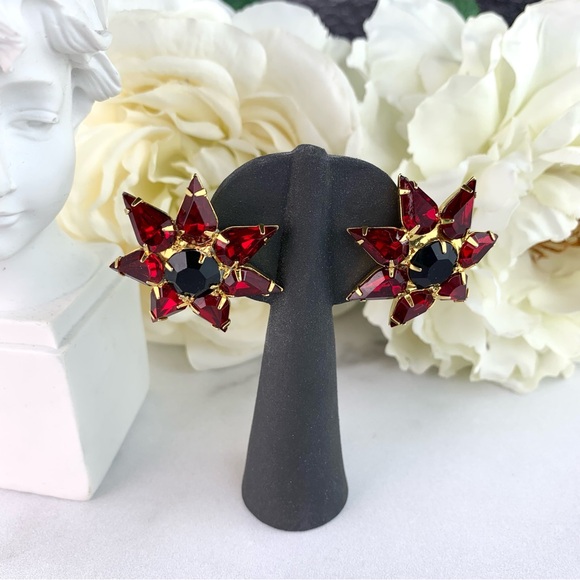 Vintage Gold Tone Starburst Bloody Red Rhinestone Large Earrings - Picture 10 of 14